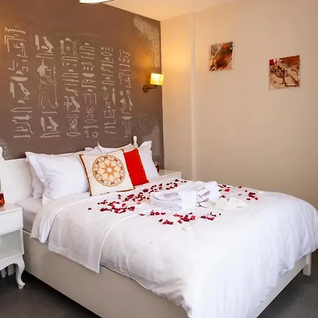 Marrakesh Alacati Otel *